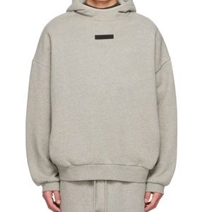 FEAR OF GOD ESSENTIALS